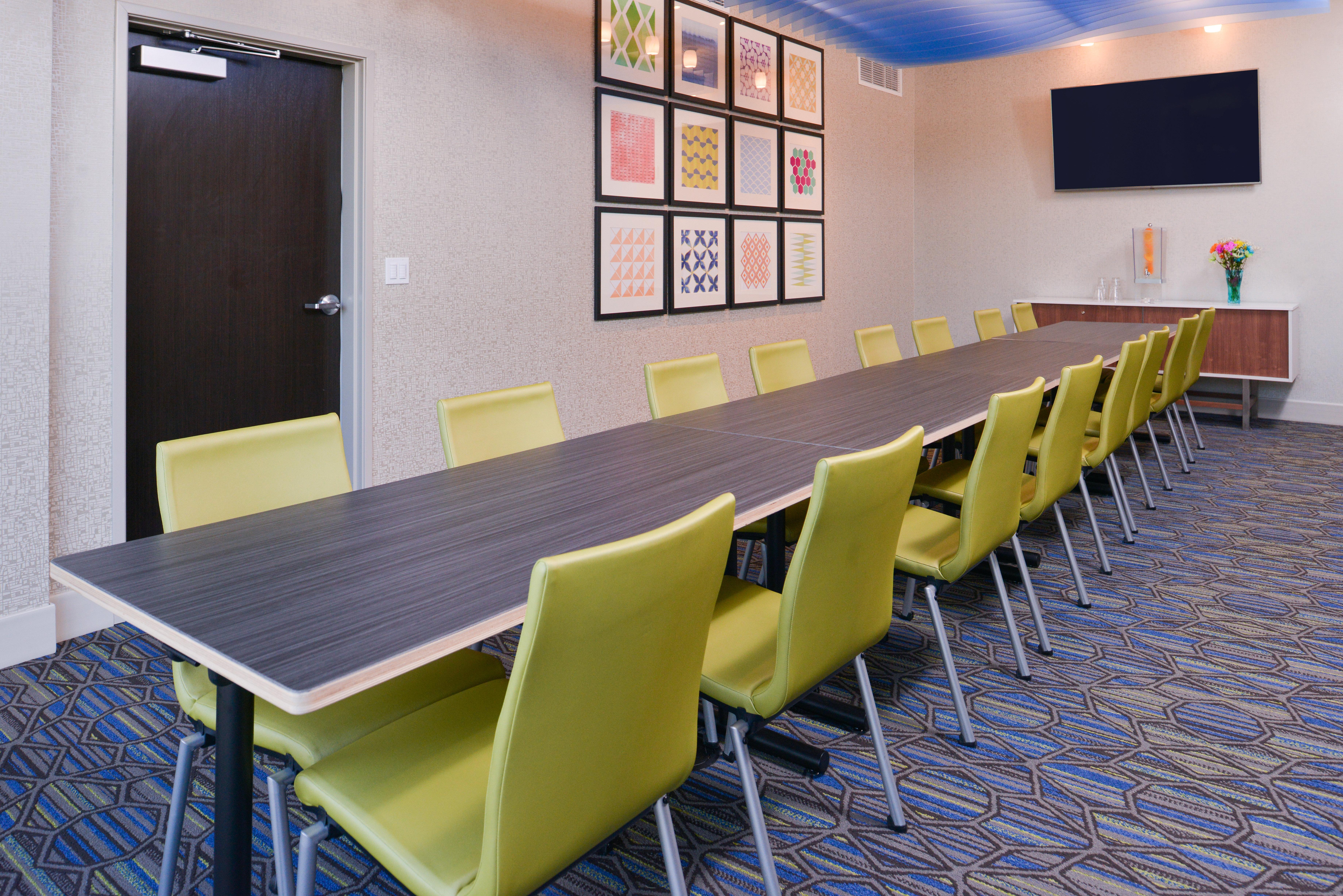 Holiday Inn Express & Suites - Olathe West By Ihg Kültér fotó