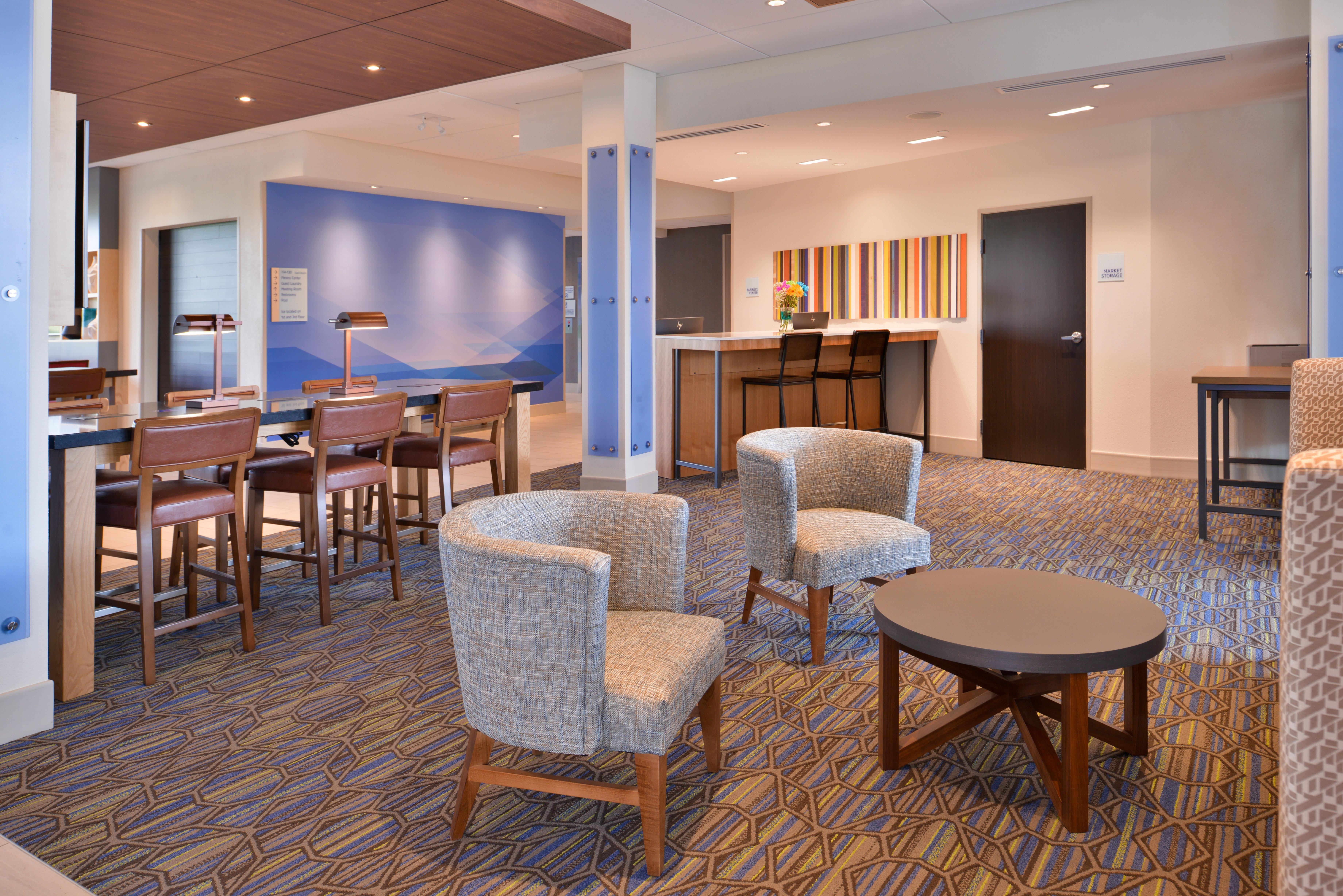 Holiday Inn Express & Suites - Olathe West By Ihg Kültér fotó